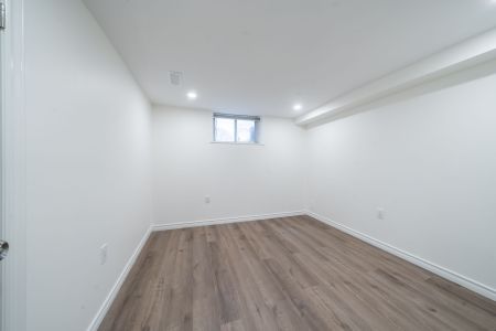 For Lease - 200 Aldercrest Road Unit# Basement, Toronto, Ontario - Photo 3