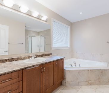 For Lease - 263 Deercroft Avenue, Barrhaven, Ontario - Photo 6