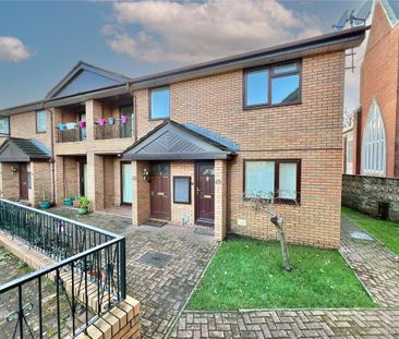 2 bedroom maisonette to rent - Photo 2