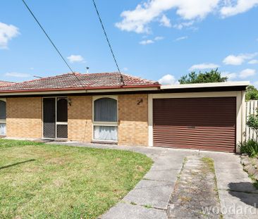 Charming Family Home - Photo 6