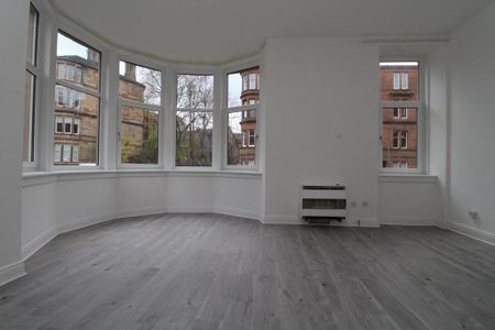 3 bedroom flat to rent - Photo 4