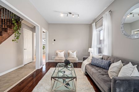 For Lease - 18 Tudor Crescent, Barrie, Ontario - Photo 4