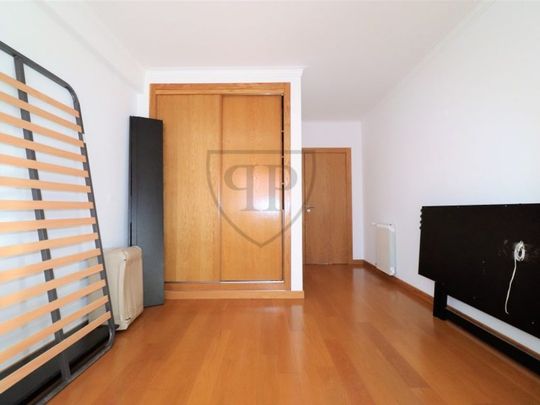 2 bedroom luxury Flat for rent in Estoril (Estoril), Cascais e Estoril, Cascais, Lisbon - Photo 1