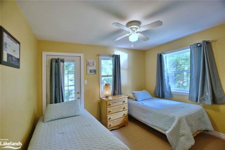 21 47th Street N, ON, CA, Wasaga Beach - Photo 2