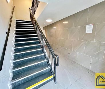 Apt 39 Titanic Walk, 9 Ballymacarrett Road, Belfast, BT4 1BT - Photo 1