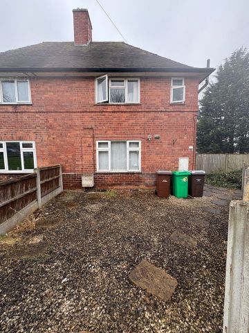 3 Bed Semi-Detached House, Roker Close, NG8 - Photo 5