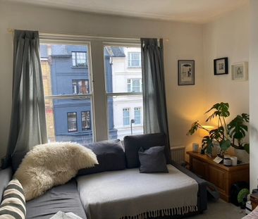 1 Bed Flat, Gascony Avenue, NW6 - Photo 1
