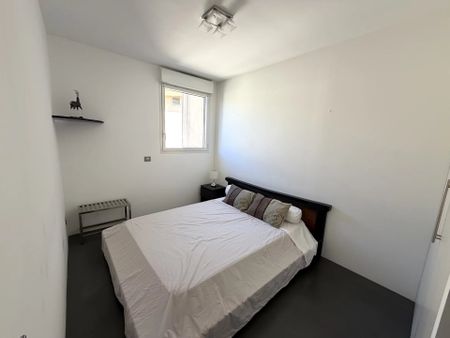 Location Appartement 4 pièces 116m² AIX EN PROVENCE 13100 - Photo 3
