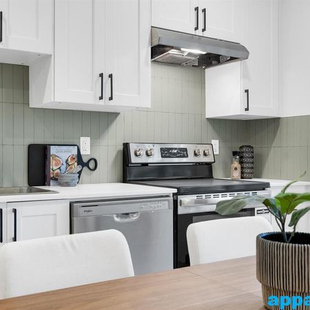 Montreal-Ouest – 3 Bedroom 1 Bathroom Apartment to Rent - Photo 4