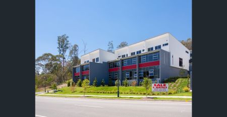 LARGE one bedroom - MUST SEE! - Photo 3