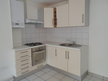 Location Appartement 2 pièces 51m² VALENCIENNES 59300 - Photo 2