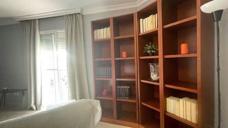 Calle Rojas, Málaga, Andalusia 29014 - Photo 4