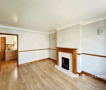3 bedroom house to rent New Street, Oadby, Leicester, Leicestershir... - Photo 2