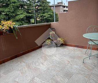 Trilocale in affitto - Photo 2