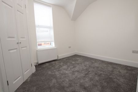 36 Radcliffe Road, West Bridgford NG2 5HH - Photo 2