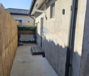 Inchiriere Casa 2 camere +curte zona Rahova - Photo 1