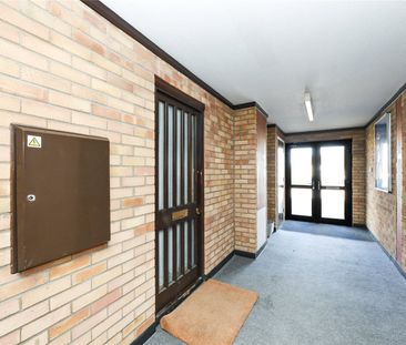 1 bedroom apartment to rent Markwell Wood, Harlow, CM19 - Photo 4