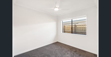 Four Bedroom Home in Walking Distance to Schools! - Photo 4