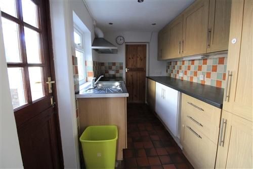 2 bedroom house to rent - Photo 1