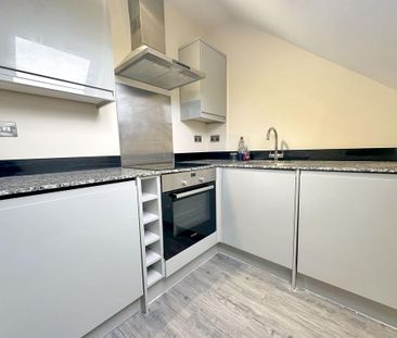 1 bedroom apartment to rent - Photo 2