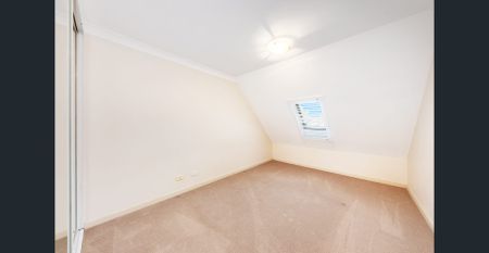 ONE BEDROOM IN PREMIUM LOCATION - Photo 2