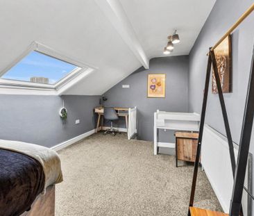 4 bedroom terraced house to rent - Photo 2