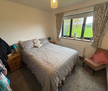 3 bedroom bungalow to rent - Photo 4
