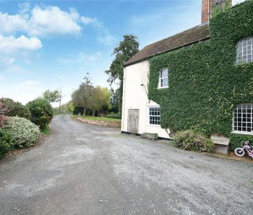 4 bedroom semi-detached house to rent - Photo 3