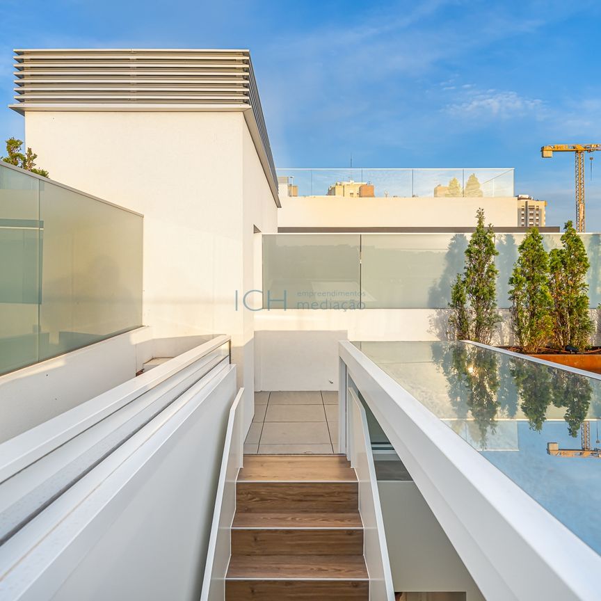 Apartamento T4 em Lisboa - Photo 1