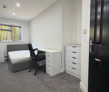 Room 3, Queen Margarets Road, Coventry - Photo 6