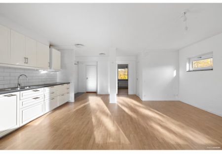 Tenstavägen, Spånga - Photo 2