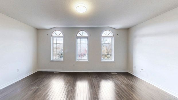 For Lease - 75 Silver Rose Crescent Unit# Main & 2nd Flr, Markham, Ontario - Photo 1