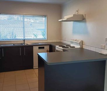 Executive home - Photo 4