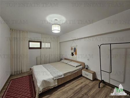 Apartament deosebit, 4 camere, 3 dormitoare in vila cu intrare separata o oaza de liniste in inima Constantei - Fotografie 5