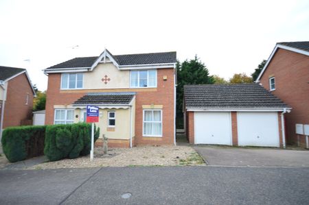 3 bedroom detached house - Photo 3