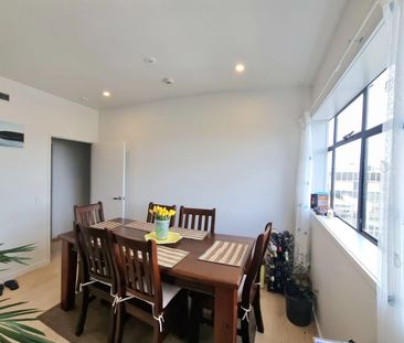 Prime Location - 4-Bedroom Home in Thorndon Quay, Pipitea - Photo 6