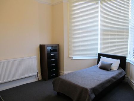 7 bedroom house to rent - Photo 3