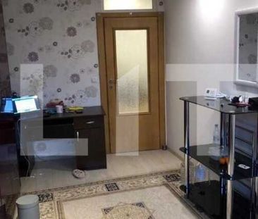 Apartament cu 4 camere, 100 mp, zona UMF - Photo 5
