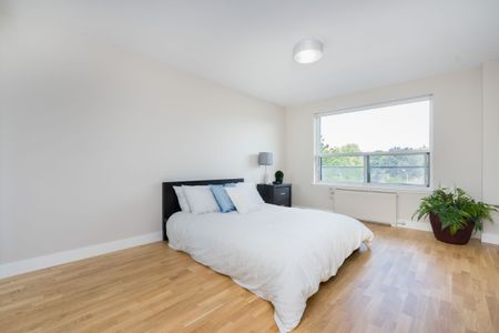 111 Lawton Boulevard - Photo 2