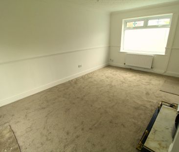 3 Bed Semi-detached house To Rent - Photo 3