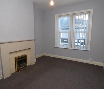 3 bedroom apartment to rent - Photo 4
