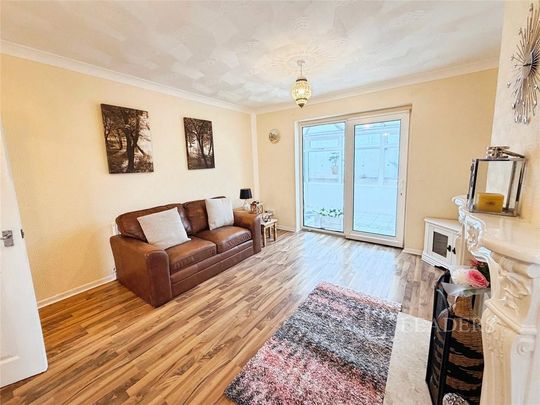 3 bedroom semi-detached house to rent - Photo 1