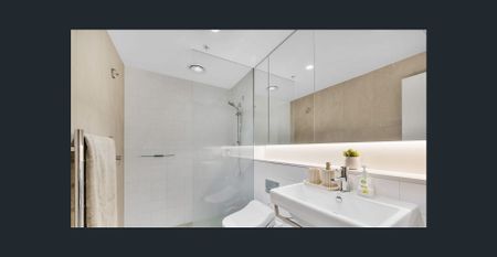 Furnished Luxury Apartment on York & George! - Photo 5