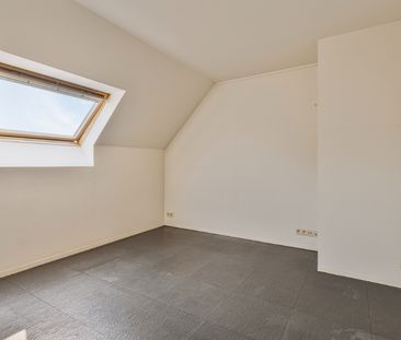 Stijlvol appartement met twee slaapkamers in hartje Beveren! - Foto 3