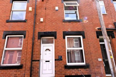 5 bedroom House in Beamsley Mount, Leeds - Photo 5