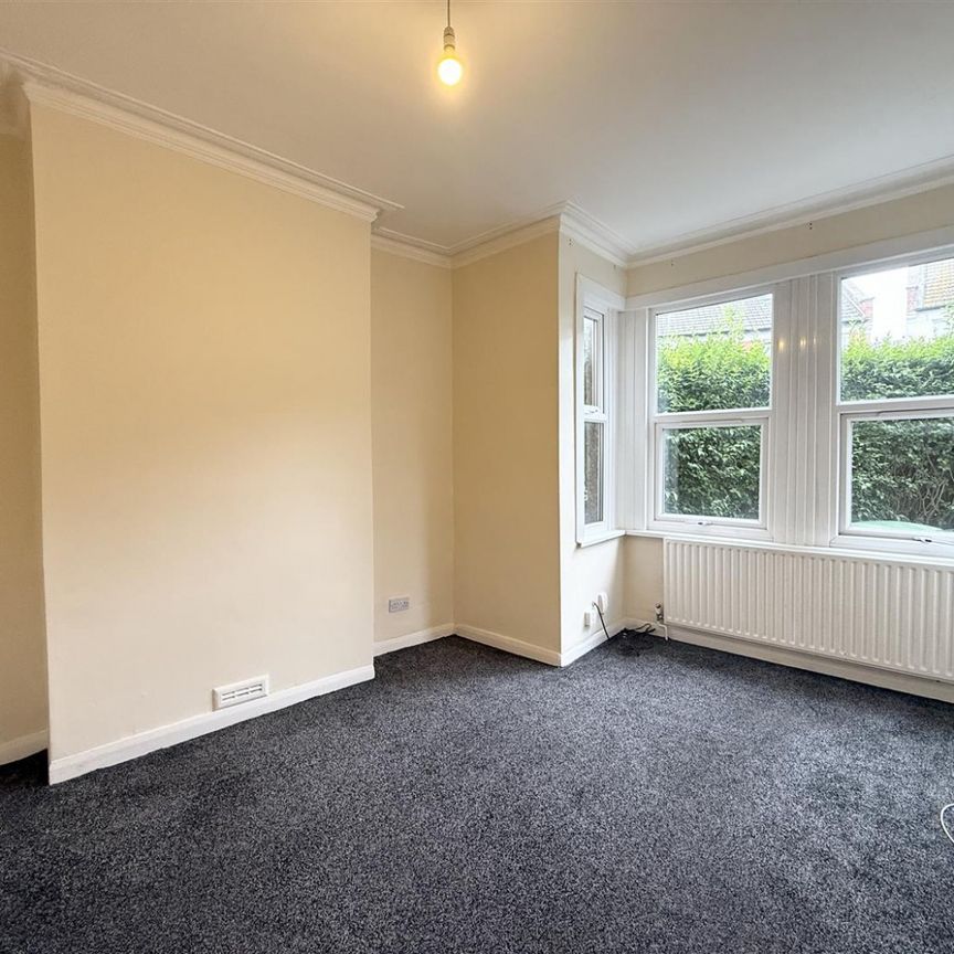 2 Bedroom Flat To Let - Photo 1
