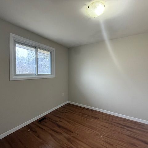 For Lease - 459 Hale Street, London East, Ontario - Photo 1