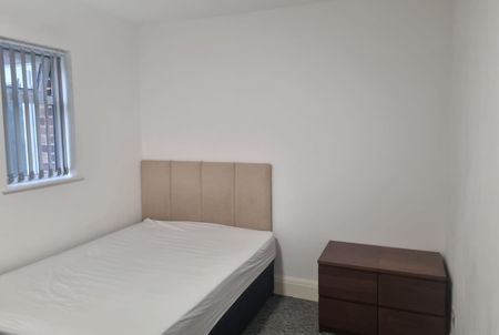 42 Leysdown Road SE93NB - Photo 5