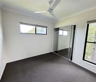 Modern Family Living | Bus Stop at Your Doorstep - Photo 3