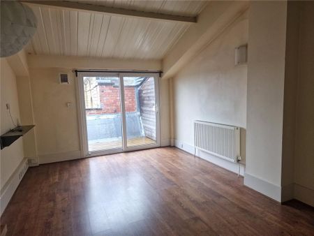 1 bedroom apartment to rent - Photo 2